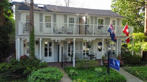 Old Town Historic District Hotel | Harrogate House Inn