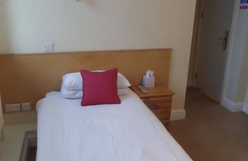 Aberystwyth Hotel | Harry's Hotel