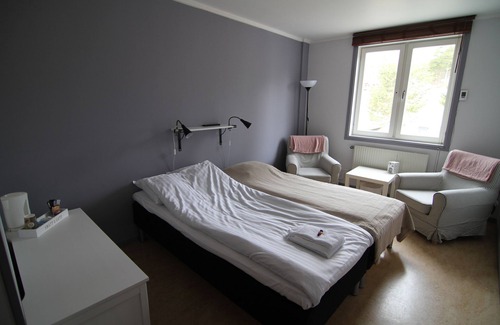 Jarvso Casa | Harsa B&B, Stugby & Vandrarhem