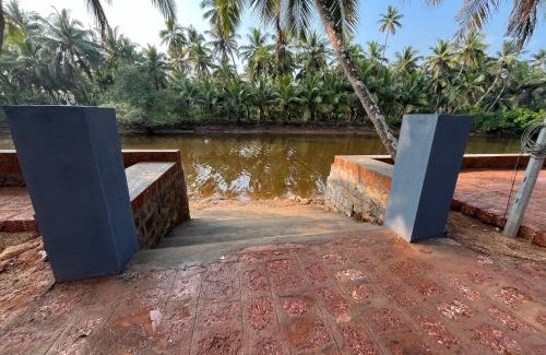 Mulki Casa | Harsha's Shambhavi River View Homestay