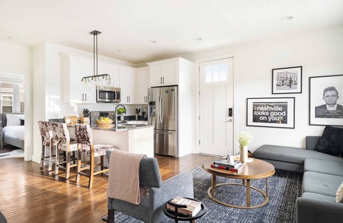 Chestnut Hill Condominio | Hart Suite 3 by Avantstay Gorgeous Town House w/ Modern Amenities in Nashville!