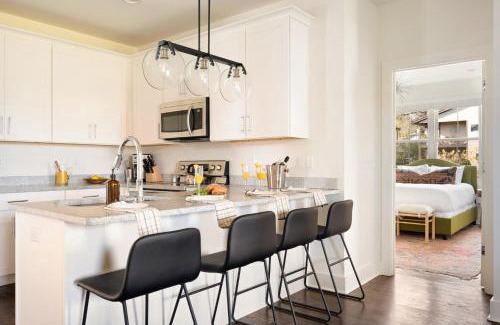 Chestnut Hill Casa | Hart Suite Buyout 4 by AvantStay Two Town House Buyout w Modern Amenities in Nashville