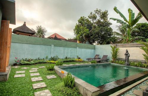 Kutuh Kaja Chalet De Esquí | Harta Mesari