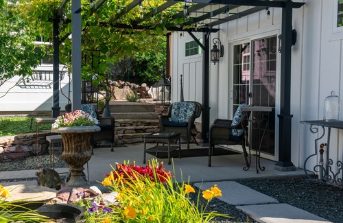 Hartville Cabaña | Hartville Hideaway in the Hills - Miner's Cottage