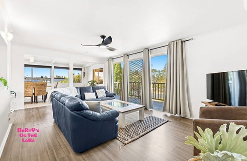 Tuross Head Casa | Hartys on the Lake Su