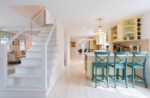 Barnstable Casa | Impresionantes pasos de casas recientemente renovadas a Barnstable Harbour, capacidad para 14 personas; 066-Ba