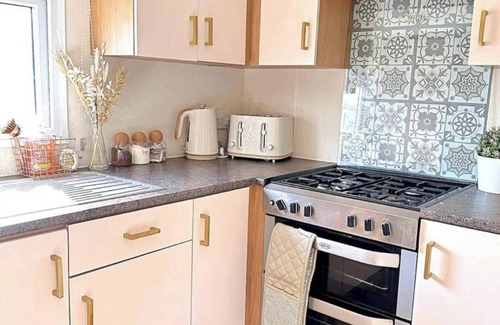 Harwich Apartamento | Harwich - Caravan - Sleeps 10 - Garden - Pool