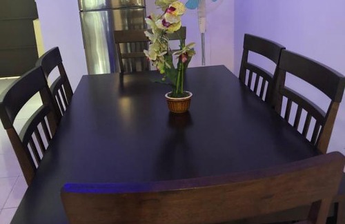 Bota Casa | Hasnifana Homestay Seri Iskandar