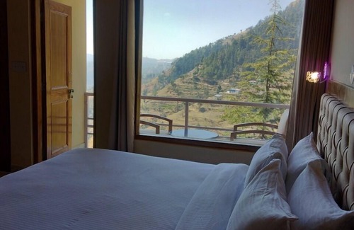 Shimla Hotel | Hassan Valley Retreat