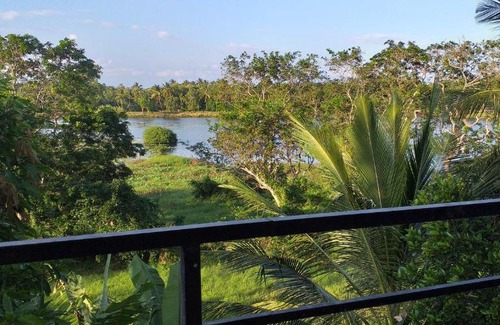 Habarana Hotel | Hasthi Lake Resort