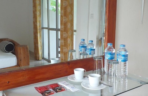 Habarana Hotel | Hasthi Lake Resort