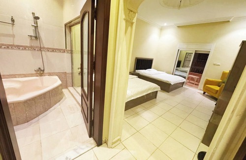 Al-Hamra'a Cama Y Desayuno | Hasy's House-You Jia
