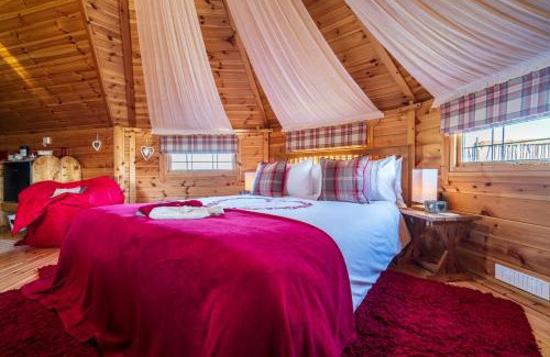 Ely Otro | Hatters Meadows Glamping