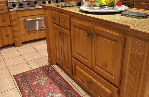 Hattiesburg Casa | Welcome and enjoy your stay in this beautiful family home.