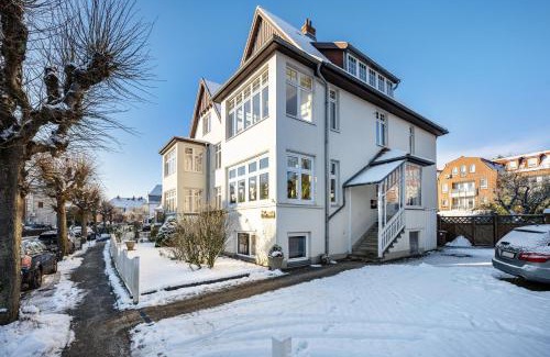 Alt-Travemunde/Ronnau Apartamento | Haus Übersee Wohnung Sansibar