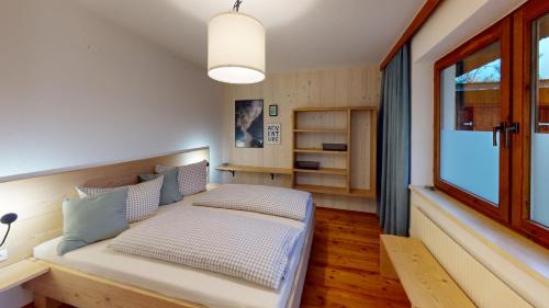 Oetztal-Bahnhof Apartamento | Haus Alberto - Haus mit 2 Ferienwohnungen