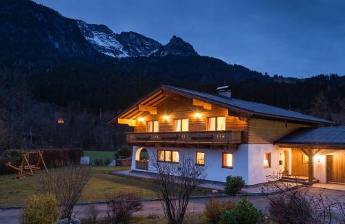 Lofer Apartamento | Haus Alpenblick Lofer