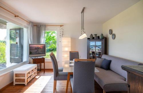 Gross Zicker Apartamento | Haus am Hügel