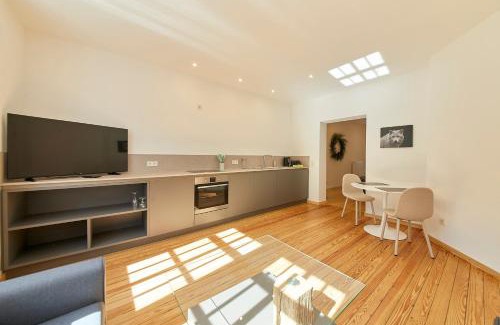 Historic Downtown Apartamento | Haus am Moselufer - EG Apartment