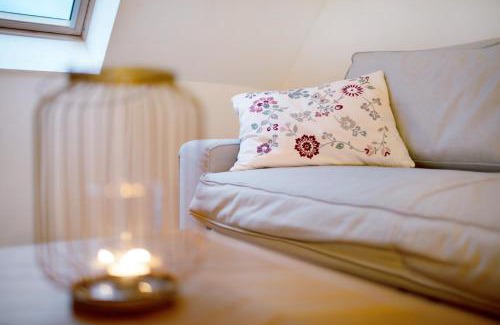 Herzfelde Apartamento | Haus am See - zur roten Tür