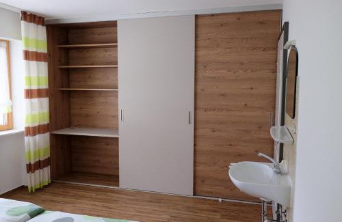 Untermunstertal Apartamento | Haus Belchenherz - Münstertal