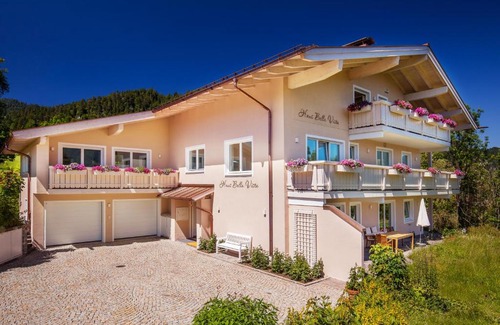Reit im Winkl Apartamento | Haus Bella Vista