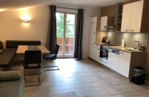 Lofer Apartamento | Haus Bergsicht Lofer