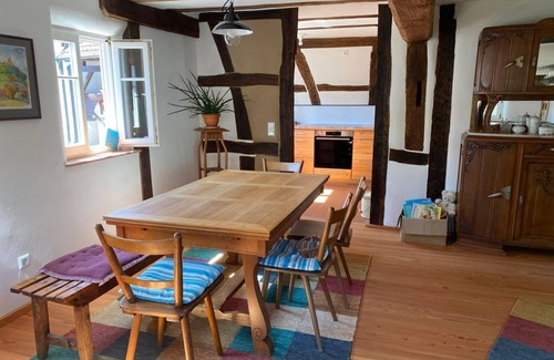 Erlenbach bei Dahn Casa | Haus der Behaglichkeit - vacation home, shower, WC, 2 bedrooms