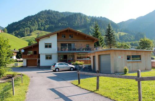 Schoppernau Apartamento | Haus Diedams
