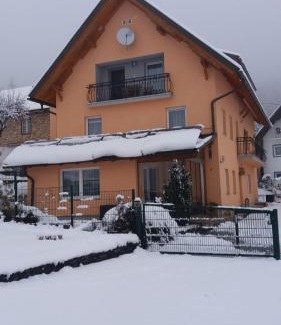 Sankt Paul an der Gail Apartamento | Haus Elvira