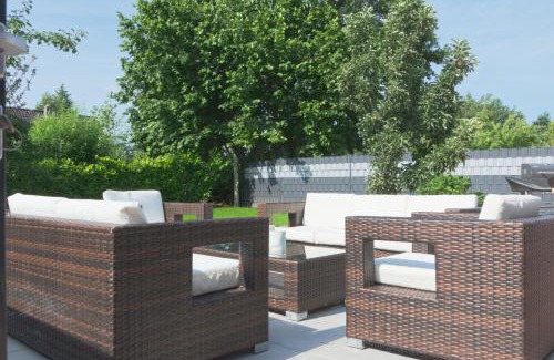 Bedekaspel Casa | Haus Emilia