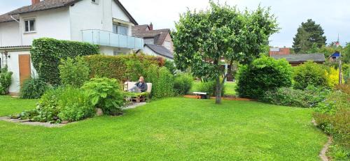 Ruesselsheim Apartamento | Haus Gartenblick