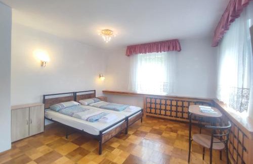 Bad Elster Apartamento | Haus "Grimberg" 1-FeWo & 2-FeWo
