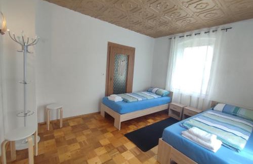 Bad Elster Apartamento | Haus "Grimberg" FeWo 1-Stock