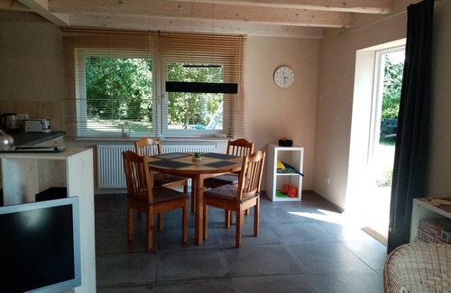 Geelbyholz Casa | Haus im Ländlichen Garten für Familien Auch mit Hund