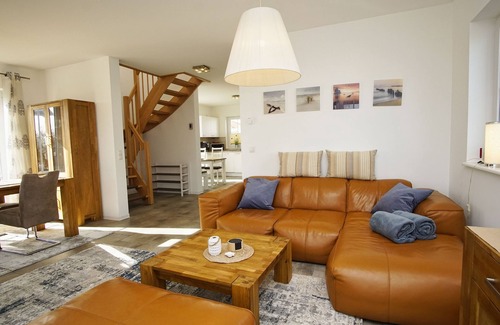 Trent Casa | Haus in Idyllischer Lage mit Terrasse und Eingezäunten Garten - Ferienhaus Linea