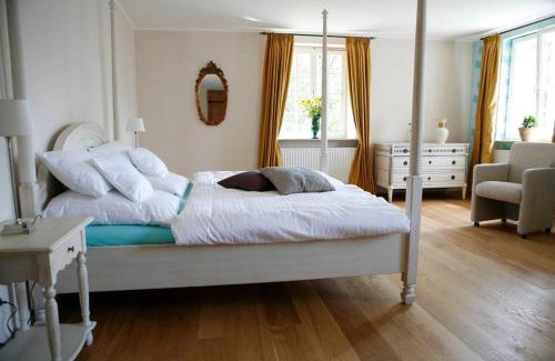 Heek Apartamento | Haus Keppelborg: ZI Elisabeth mit Burgmauerblick