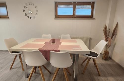 Wolfratshausen Apartamento | Haus Lärche - Die Ferienwohnung