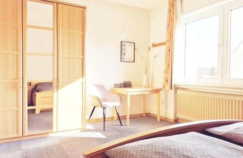 Esens Apartamento | Haus Meereswind, 1 OG mit Fernblick in die Natur