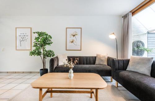 Kreuzlingen Casa | Haus mit Garten, Sauna und Parkplatz