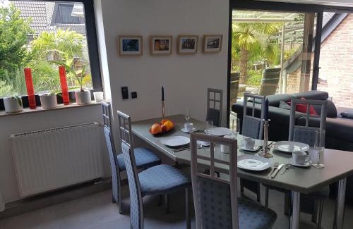 Erkrath Apartamento | Haus Palmengarten