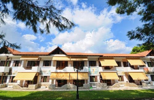 Vourvourou Apartamento | Haus Platanos Apartments & Bungalows by the Sea