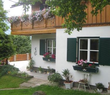 Grundlsee Apartamento | Haus Schrei
