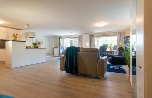 Bosau Apartamento | Haus-Schwanensee-Wohnung-5
