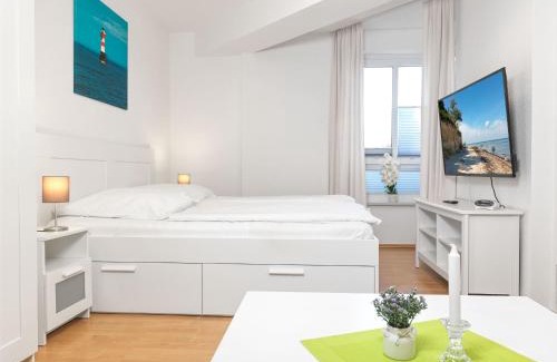 Am Schwarzen Busch Apartamento | Haus Seeblick Steuerbord