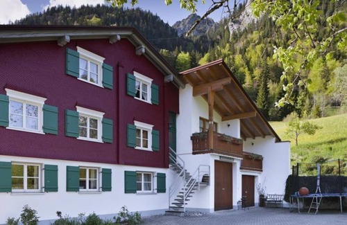 Wald am Arlberg Apartamento | Haus Sonnenhof - Appartement Groß