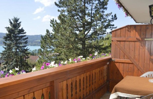 Steinbach am Attersee Apartamento | Haus Stückler - Holiday apartment lake view 2-3 persons