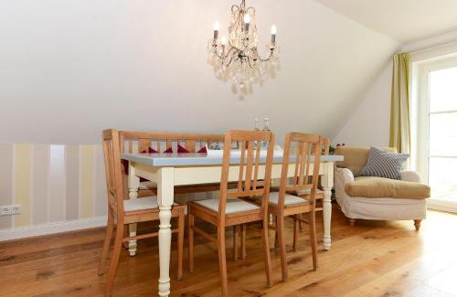 Wyk auf Foehr Apartamento | Haus Sturmmöwe Waldstraße
