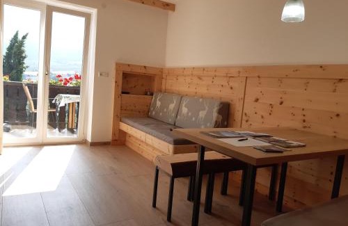 Naturno Apartamento | Haus Talblick "Neuräutl" Ferienwohnung 2