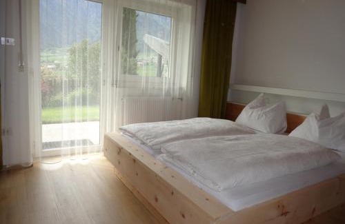 Naturno Apartamento | Haus Talblick "Neuräutl" Ferienwohnung 2